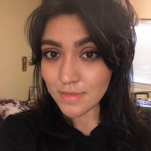 Meet your Posher, Krystal